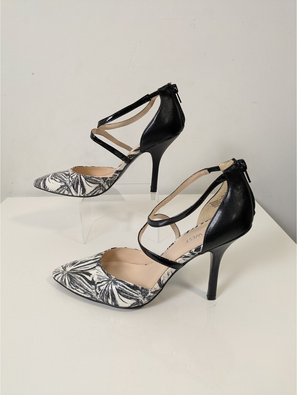Nine West Black White Floral Pointed Toe Strappy Heels – Size 7.5